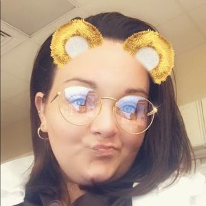 Meet your Posher, Bridget